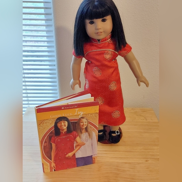 American Girl Ivy Ling Doll and Book - Picture 1 of 11